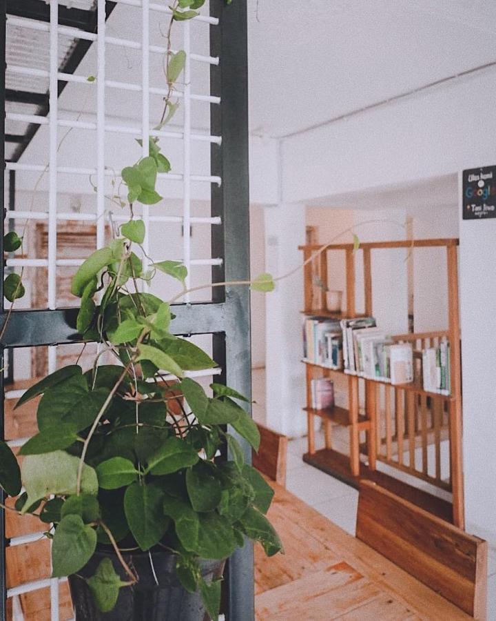 Tani Jiwo Hostel Diyeng Экстерьер фото